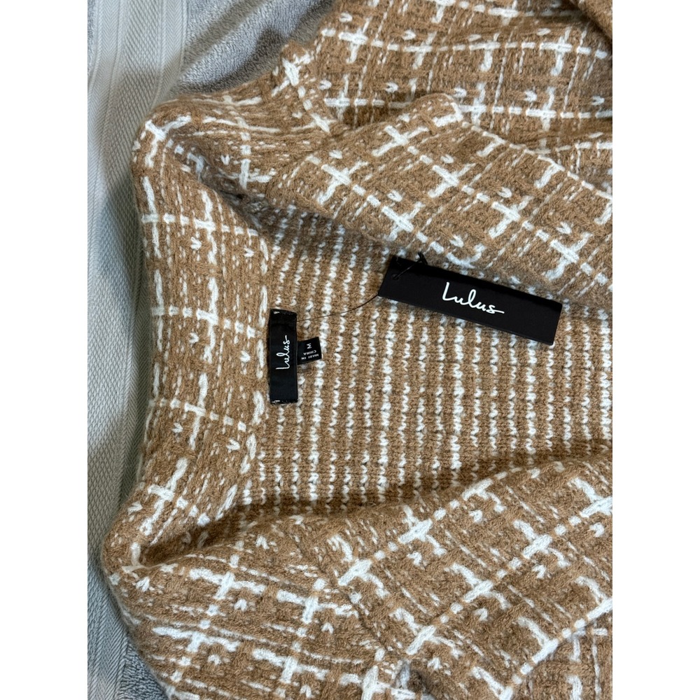 NWT Lulus Size Medium Cozy Conditions Tan White Knit Plaid Coatigan Pockets - Picture 4 of 11
